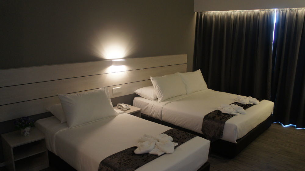 Hotel Arissa Malacca Exterior photo